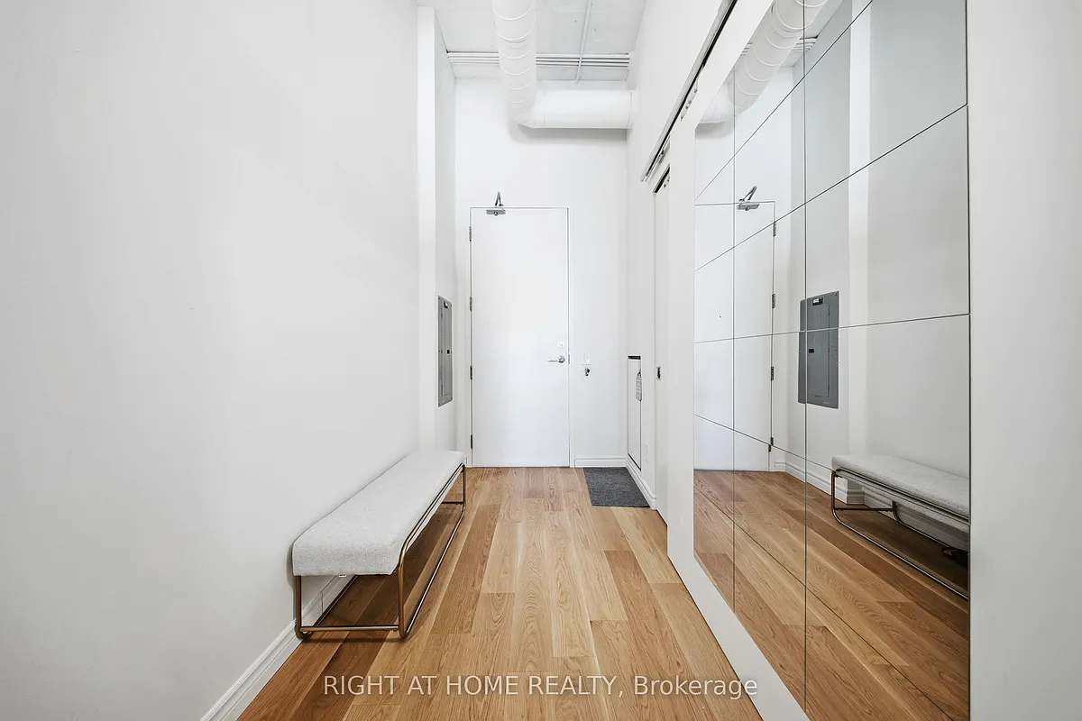 Building Photo - 155 Dalhousie St #1011