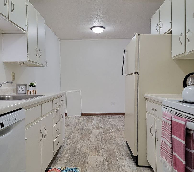 Park Apartments 1401 1401 5th Ave SE Jamestown, ND Zillow