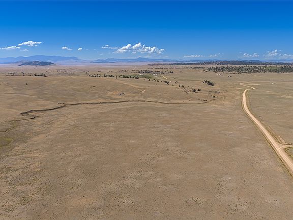 3rd image of 936 Ute Trace