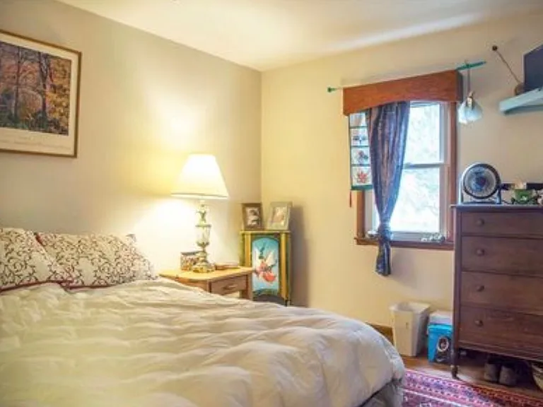 5156 Lester St — Photo 1