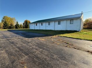 5775 Holley Byron Rd, Clarendon, NY 14429