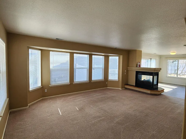 5545 N Jebel Ct — Photo 2