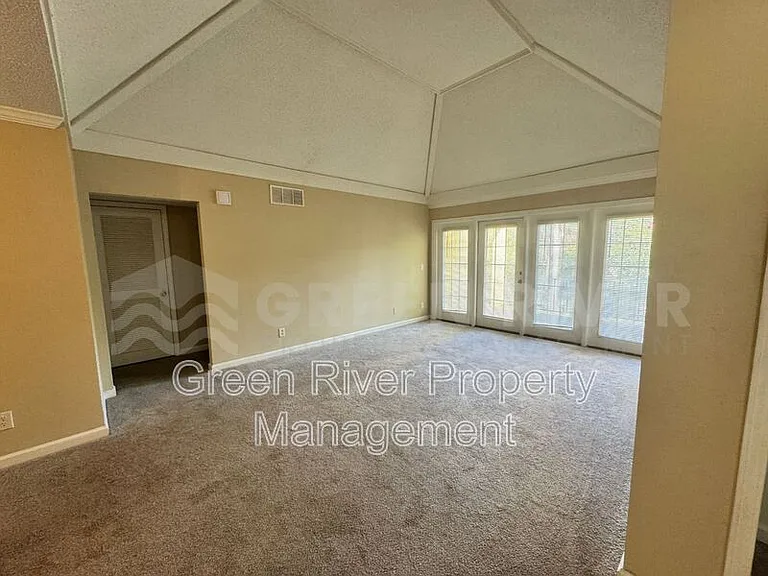 3917 Corrida Ct #2 — Photo 8