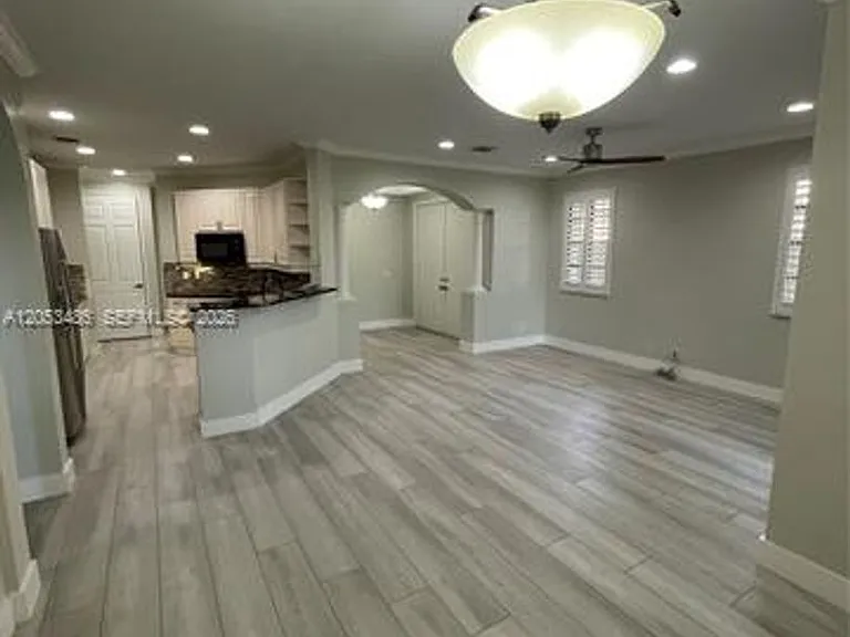 2727 Center Court Dr #117 — Photo 8