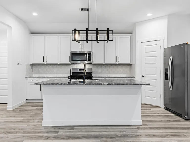 31514 Avebury Lake Ln — Photo 5