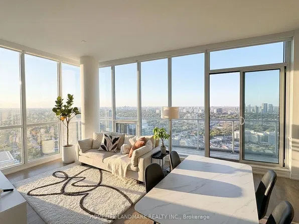 117 McMahon Dr #Penthouse 09, Toronto, ON M2K 0E4