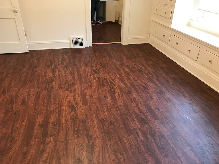 10518 Bernard Ave — Photo 4