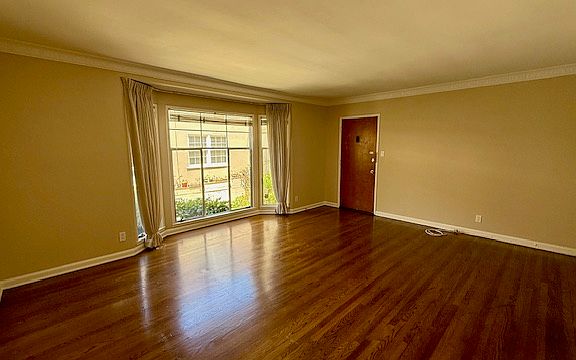 Main Living Space & Front Entry Doorway