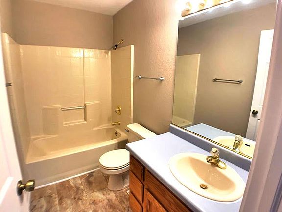5th image of 2565 Carla Dr