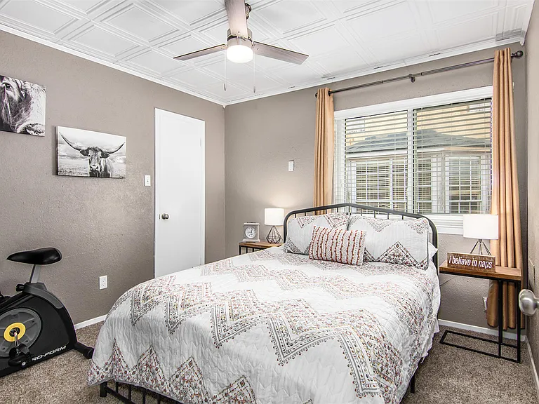 3015 Pilgrims Point Ln — Photo 17
