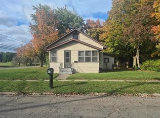 208 Roosevelt Ave W, Battle Creek, MI 49037