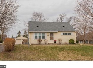 1086 27th Ave NW, New Brighton, MN 55112