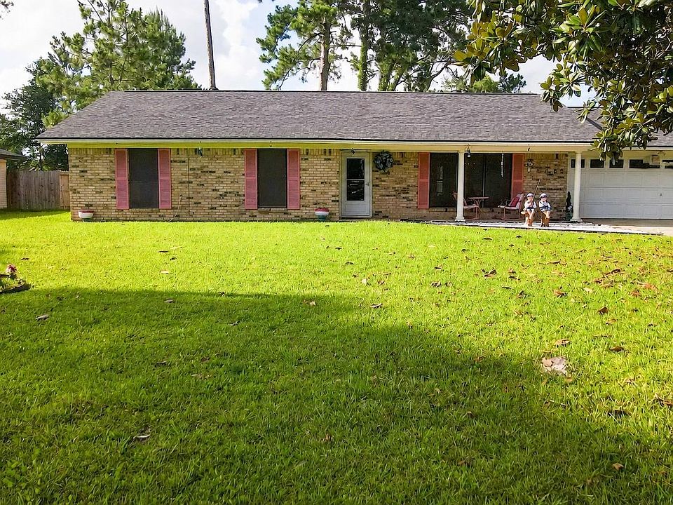 1st image of 7760 Laurie Ln