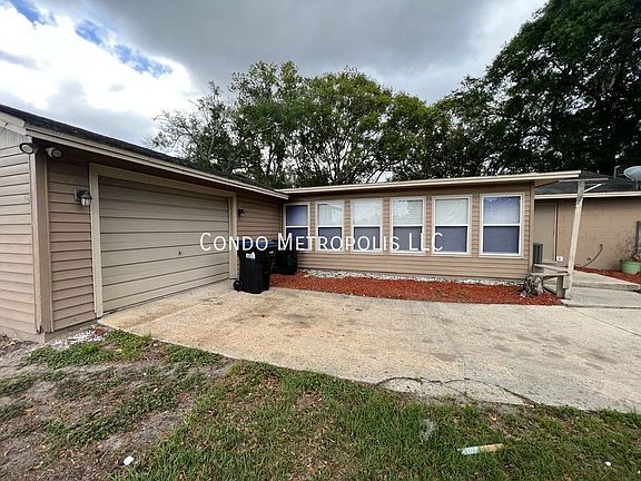 4th image of 7924 Sun Vista Way
