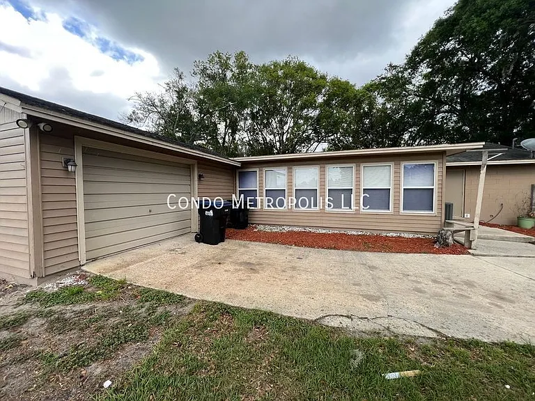 7924 Sun Vista Way — Photo 4