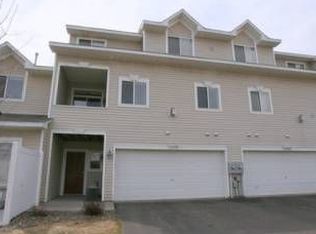 670 Kingfisher Ln APT D, Woodbury, MN 55125