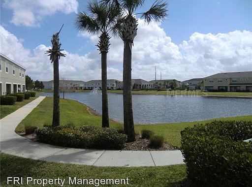 3rd image of 10739 Savannah Wood Dr