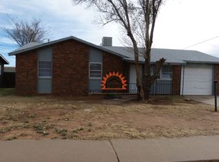 2933 Lisa Ave, Clovis, NM 88101