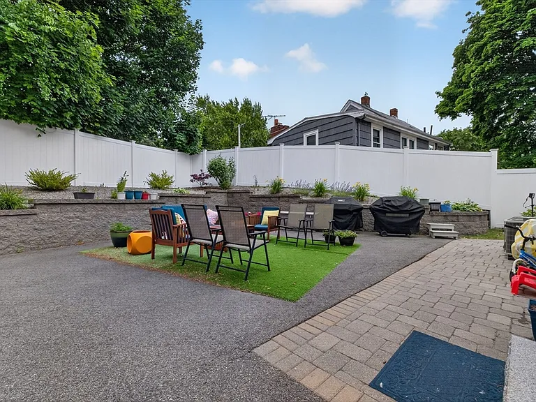 248 Washington St #- — Photo 22