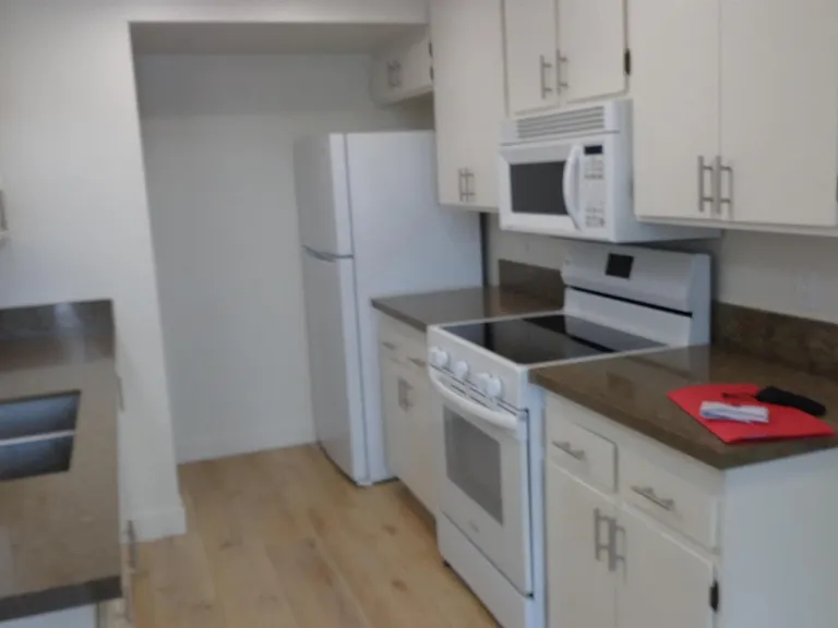 7890 Hummingbird Ln — Photo 3