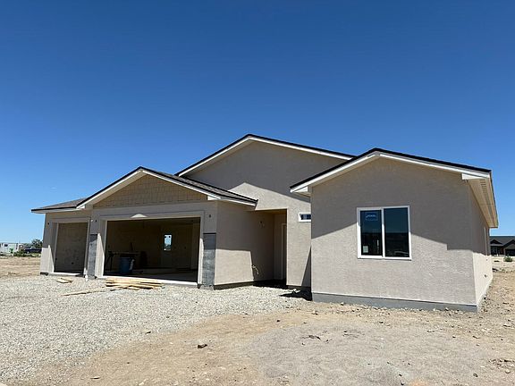 3rd image of 2132 Brookfield Dr
