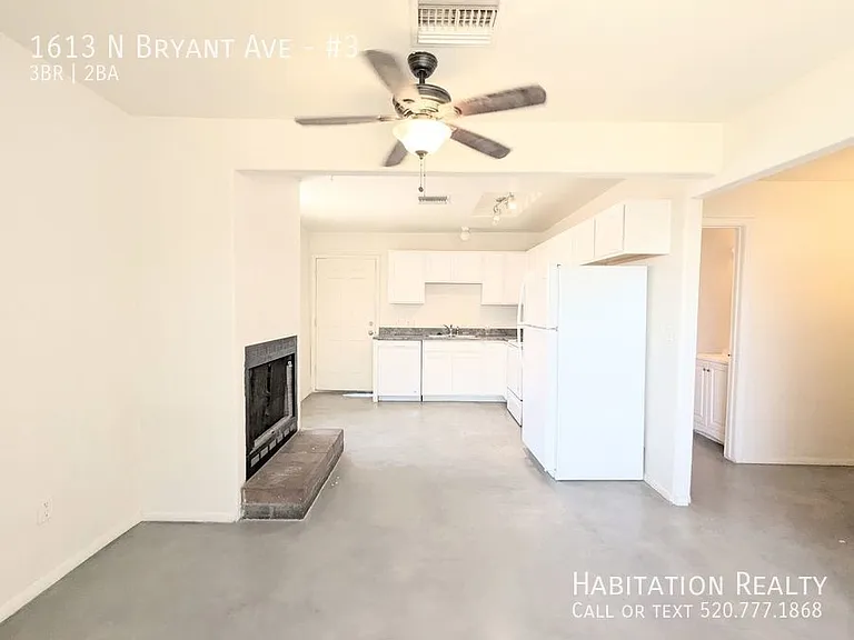 1613 N Bryant Ave #3 — Photo 2
