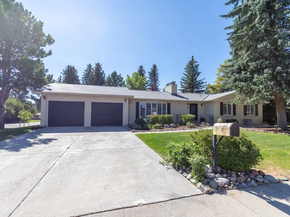 903 Ridgeland St, Cheyenne, WY 82009