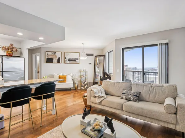 78 10th St E Unit 1710, Saint Paul, MN 55101