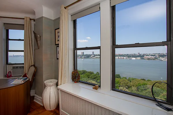 Rented by Rita S Citrin, LREB | media 9