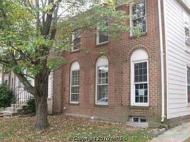 Home for Sale in Woodbridge, Virginia $180,000
