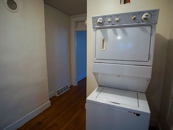 3rd image of 1601 Hollywood Dr APT 1