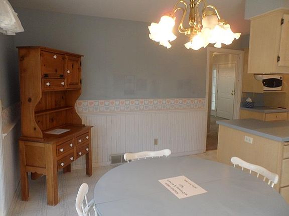 5th image of 109 Chippewa Dr