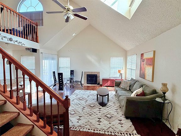 4th image of 2300 Old Spanish Trl APT 2073