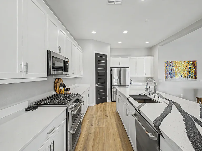 500 S Heron Ln #A — Photo 5