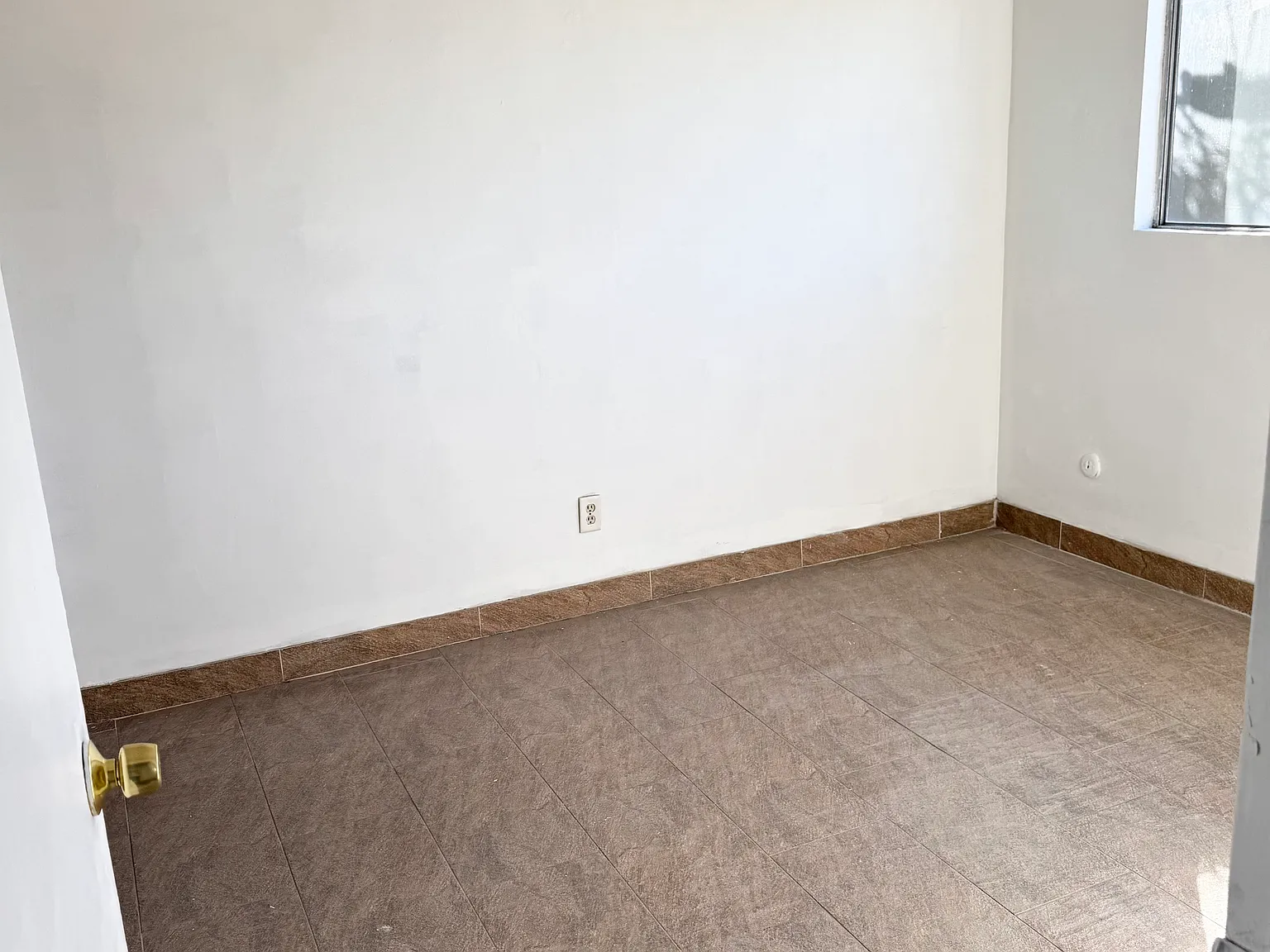 2 bed, $2,500 — Photo 4