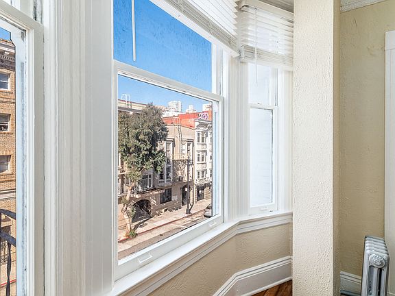 2nd image of 1030-1042 Polk St #301