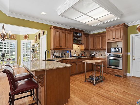 5th image of 1544 Black Hall Ln SE