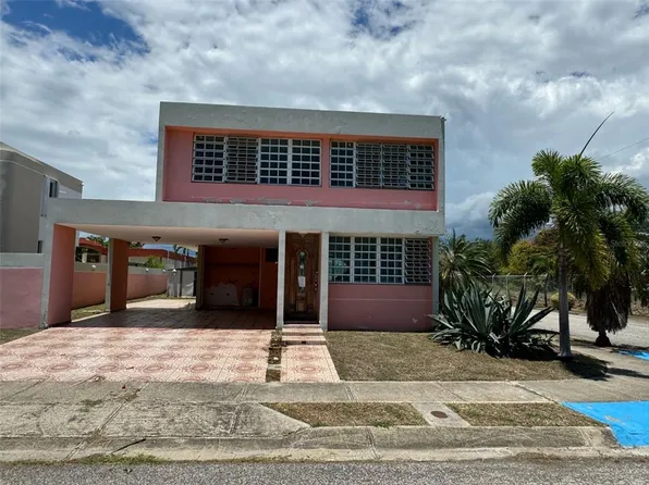 98 Calle Guajataca Urb Villa Serena, Santa Isabel, PR 00757