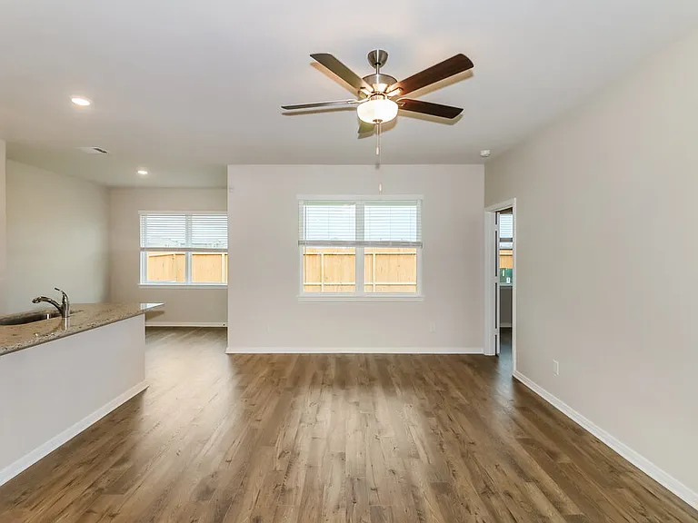 7611 Tipton Meadow Way — Photo 5