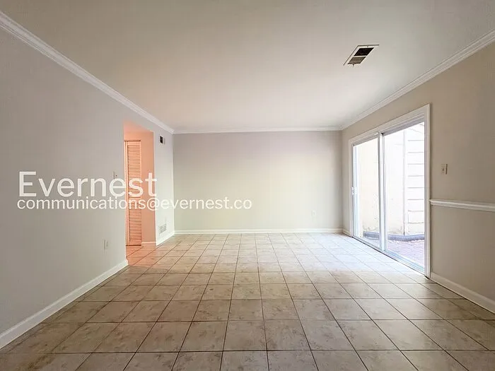 14806 Bryan Ct — Photo 8