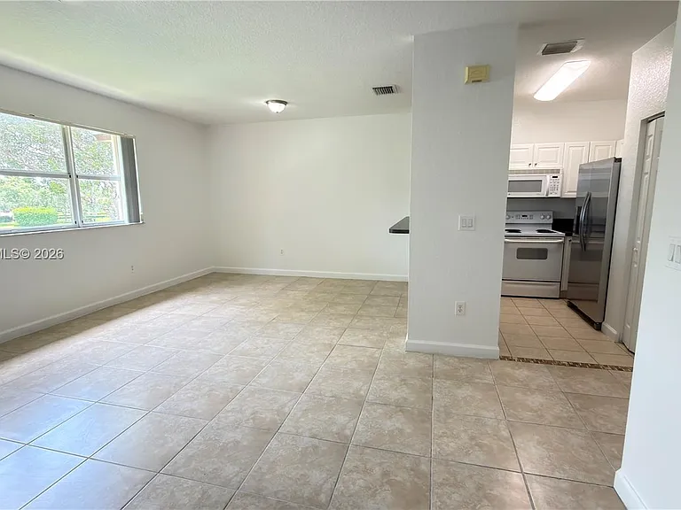 3390 NE 13th Circle Dr #206-19 — Photo 29