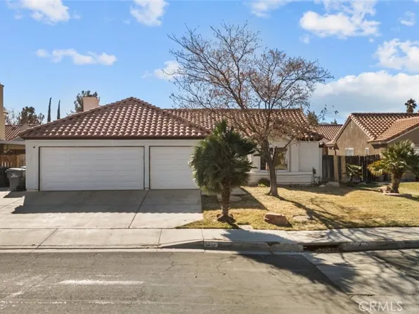 1512 Kings Rd, Palmdale, CA 93551