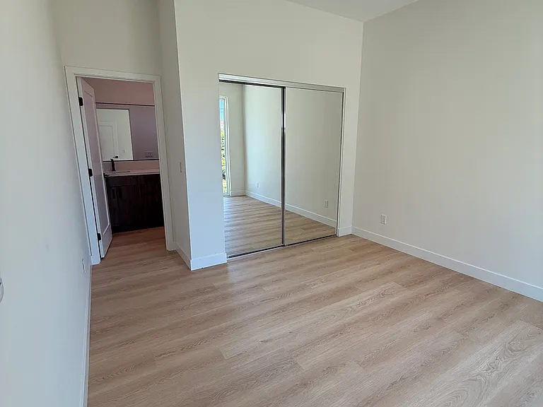 1160 Erica St #2 — Photo 7