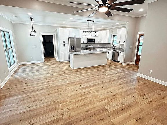 2nd image of 145 Forest Dr
