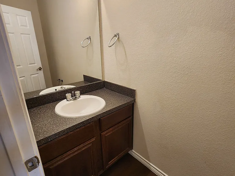 5516 Del Rey Dr — Photo 12