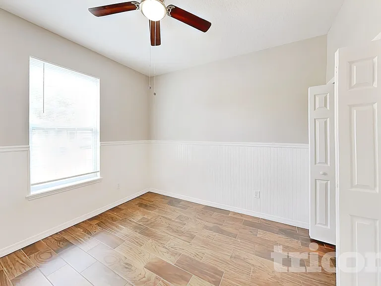1109 Lauren Manor Loop — Photo 12