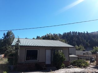 8795 School St, Cashmere, WA 98815