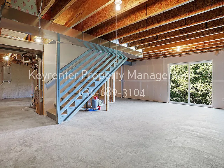 2645 Winding Valley Dr — Photo 22