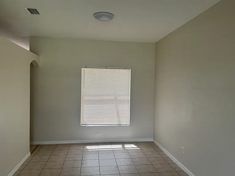 Dining room overlooking pool area