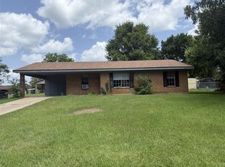 2113 Meadowview Cir, Coushatta, LA 71019